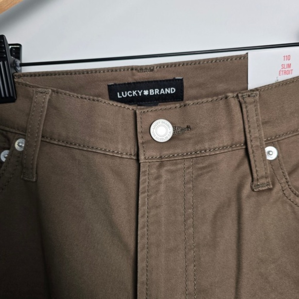 🆕️ NWT- Lucky Brand Slim Fit Brown Cotton Blend Chinos Pants Mens Size 30x30 - Picture 5 of 16